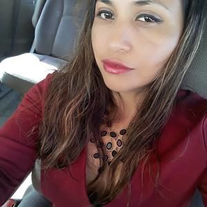 Meet your Posher, Fabiola m